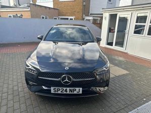 Mercedes Benz CLA 180 Premium 2024