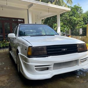 Nissan Sunny B11 1987 - Image 2
