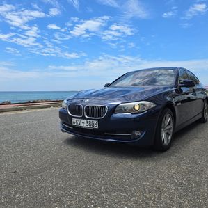 BMW 520d 2013 - Image 2