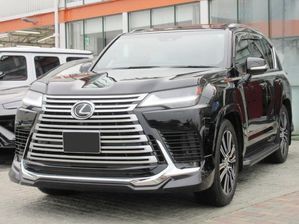 Lexus LX600 2024