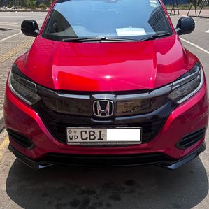 Honda Vezel RS Sensing 2019 - Image 2