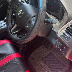 Honda Vezel RS Sensing 2019 - Image 3