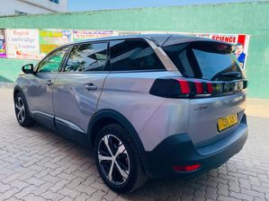 Peugeot 5008 Active 2019