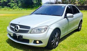 Mercedes Benz C180 W204 2010