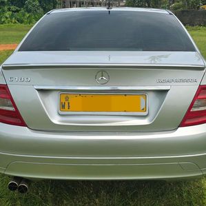 Mercedes Benz C180 W204 2010 - Image 3