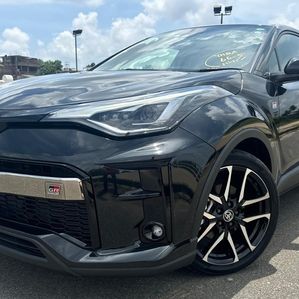 Toyota CHR Gr Sport Black 2023 - Image 3