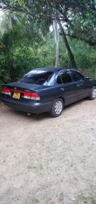 Nissan Sunny 1999
