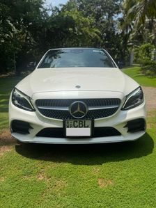 Mercedes Benz C200 AMG Premium Plus 2019