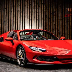 Ferrari 296GTS ROSSO CORSA 2024 - Image 2