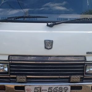 Nissan VYG 1986 - Image 2