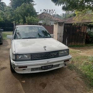 Nissan Bluebird EU11 1988 - Image 3