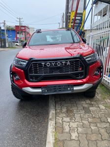 Toyota Hilux GR sport 2024