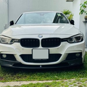 BMW 318i Shadow M Sport 2018 - Image 2