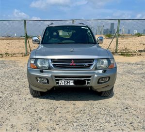Mitsubishi Montero GLS 2001