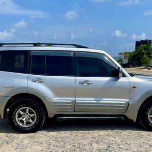 Mitsubishi Montero GLS 2001 - Image 3