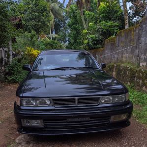 Mitsubishi Lancer galant 1990 - Image 2