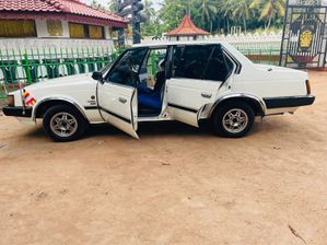 Toyota Corona 1983