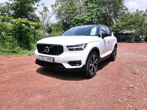 Volvo XC40 2019