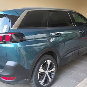 Peugeot 5008 2020 - Image 3