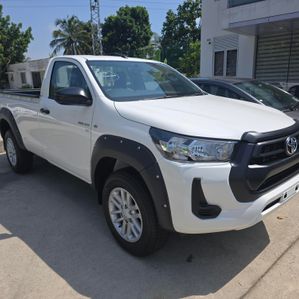 Toyota Hilux Single cab 2025 - Image 2