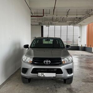 Toyota Hilux 2018 - Image 3
