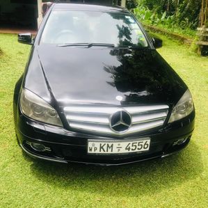 Mercedes Benz C180 2010 - Image 2
