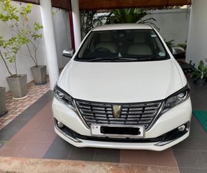 Toyota Premio 2017