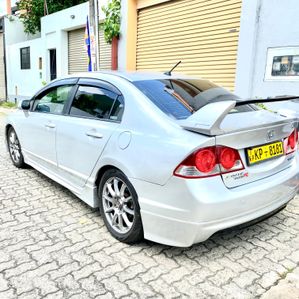 Honda Civic FD3 Hybrid 2008 - Image 3