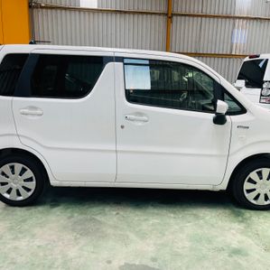 Suzuki Wagon R FX Safety 2024 - Image 3
