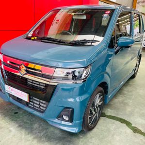 Suzuki Wagon R Stingray ZT Highest 2023 - Image 2