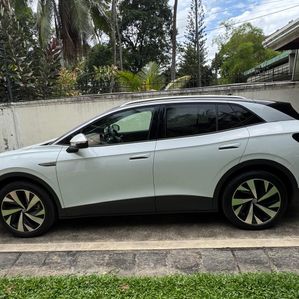 Volkswagen ID 4 Pro long range 2024 - Image 2