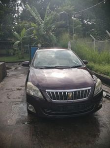 Toyota Premio 2013