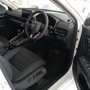 Honda CRV 2024 VTI L - Image 3