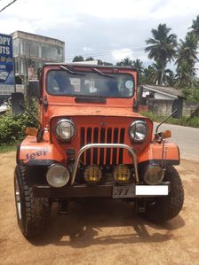 Mitsubishi J24 4DRS Jeep 1977