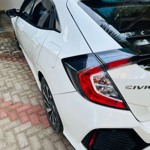 Honda Civic Sr 2018 - Image 2