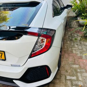 Honda Civic Sr 2018 - Image 3