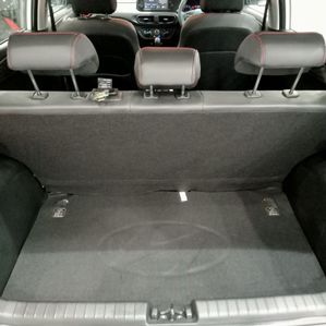 Hyundai Grand i10 Typhoon Silver 2024 - Image 3