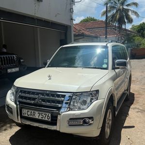 Mitsubishi Montero GLS V6 2016 - Image 2