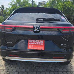 Honda Vezel Z Grade 2023 - Image 3