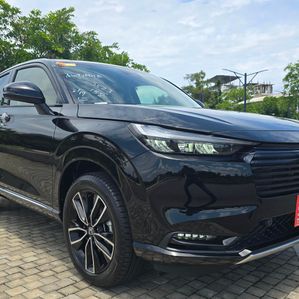 Honda Vezel Z Premium 2024 - Image 2