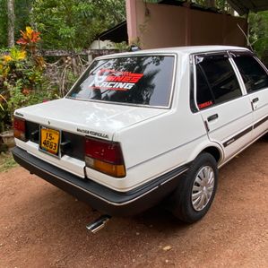 Toyota Corolla 1985 - Image 3