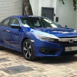 Honda Civic Ex Tech Pack Sedan 2019 - Image 3