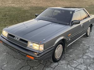 Nissan 1987