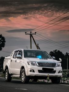 Toyota Hilux 2011