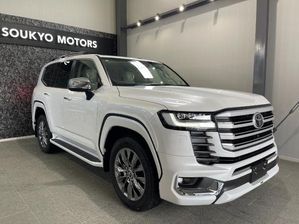 Toyota Land Cruiser Sahara LC300 2024