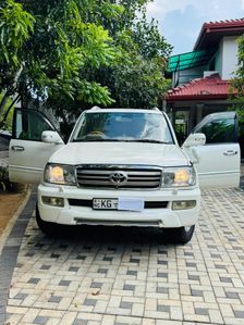 Toyota Land Cruiser Sahara Japan 2004