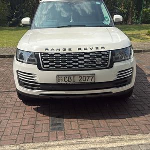 Land Rover Range PHEV 2019 - Image 2