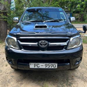 Toyota Hilux 2007 - Image 2