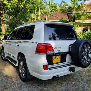 Toyota Land Cruiser Sahara 2011 - Image 3