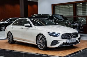 Mercedes Benz E200 AMG 2023